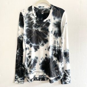 Tie Dye Yoga Top Long Sleeve Workout Top NWT - Size S
